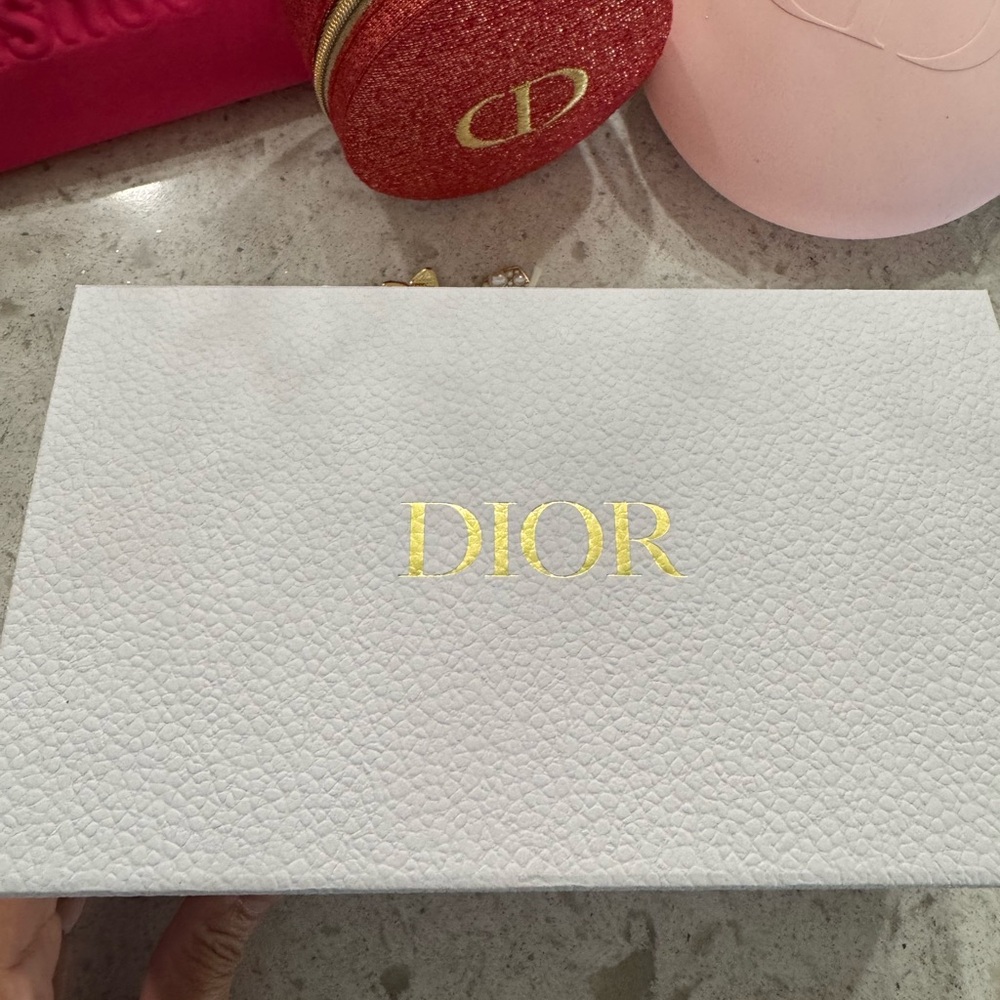 Custom Dior Gold Glitter Pouch Bag with gold strap + Dior Lip Set, Day Cream - Picture 10 of 11